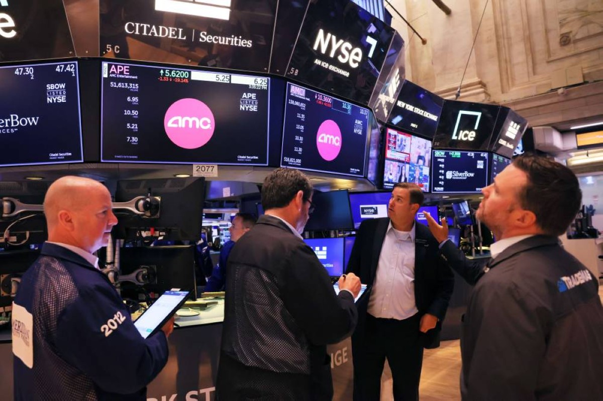 تهديدات ترامب التجارية تعصف بالأسهم الأمريكية والأوروبية